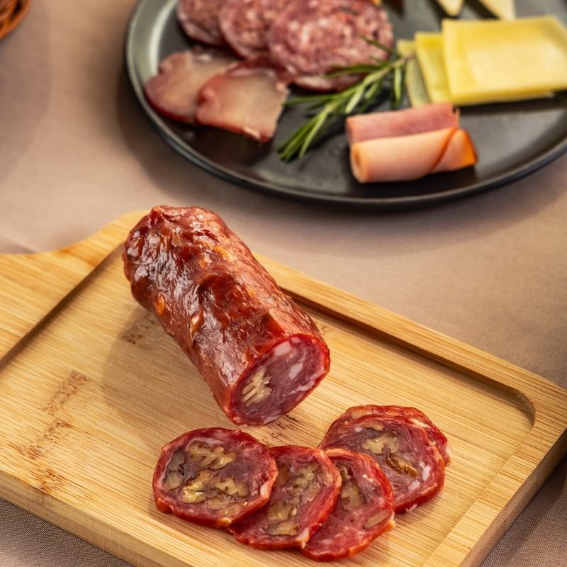 SALAME COM NOZ PECAN 250G VACUO